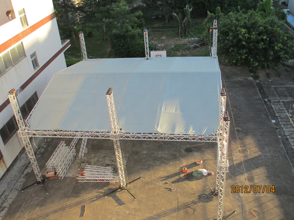 Roof truss with gray cover