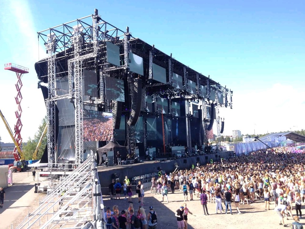 concert truss