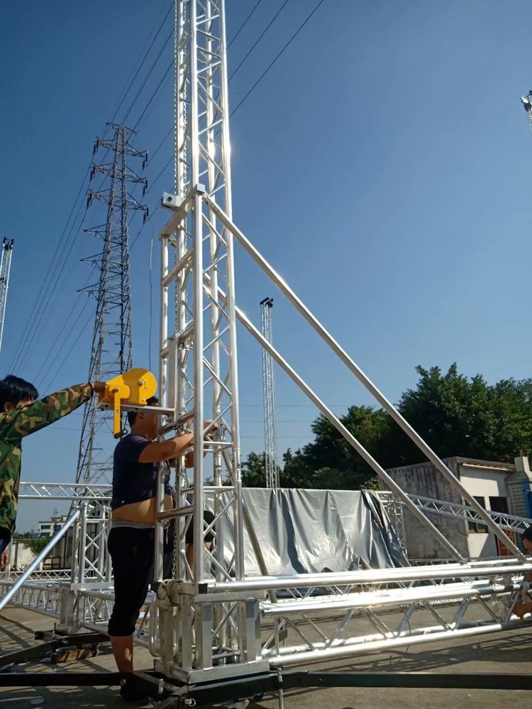 12x9x12m roof truss
