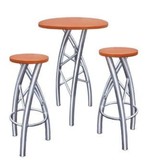 TRUSS table and stool